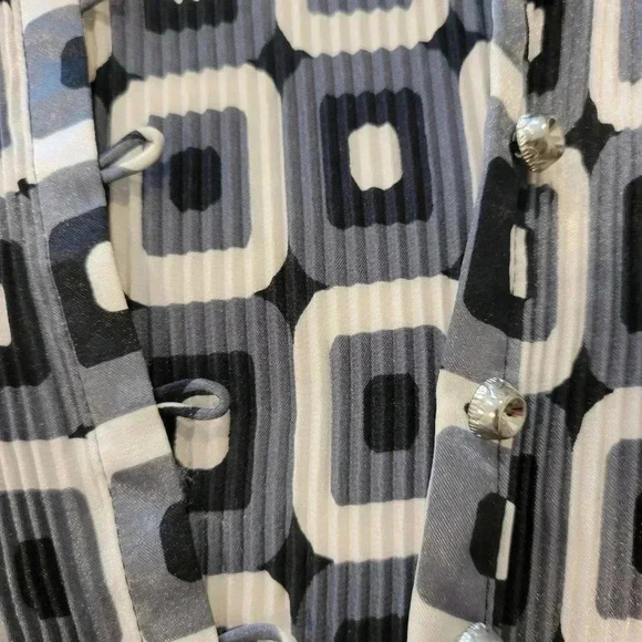 Violet  & Claire New York Rouched Stretchy Overblouse L - Picture 10 of 11